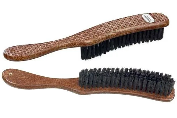 Щетка для волос и бороды с ручкой "BARBURYS RALPH CLOTHING, BRUSH"деревянная с нейлоновой щетиной, длина 27см. (в подарочной картонной упаковке)